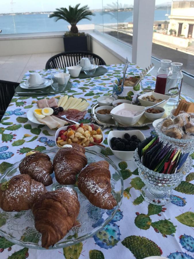Bed and Breakfast La Terrazza Sul Porto Syracuse Exterior foto