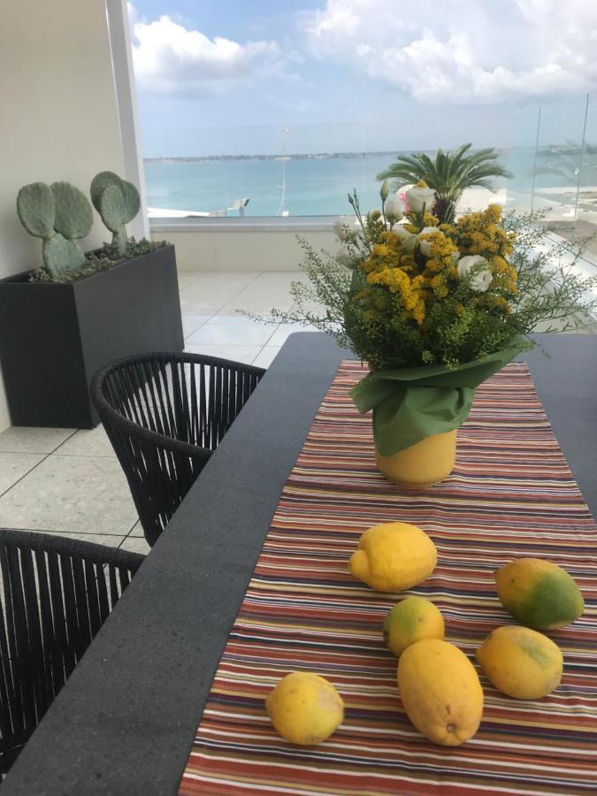 Bed and Breakfast La Terrazza Sul Porto Syracuse Exterior foto