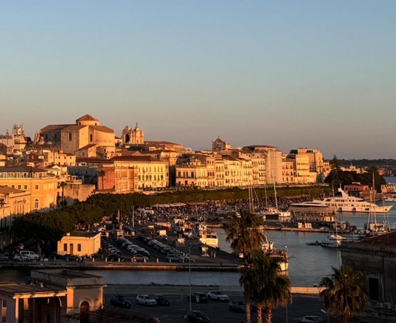 Bed and Breakfast La Terrazza Sul Porto Syracuse Exterior foto